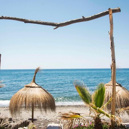 AlmuñécarCasa En La Playa De Cabriaアパートメント エクステリア 写真